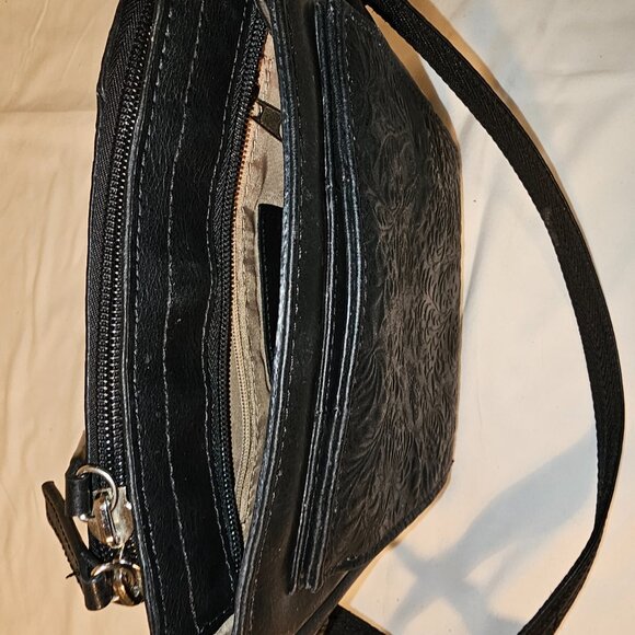 Gun Tote'n Mamas Bag - Picture 5 of 6